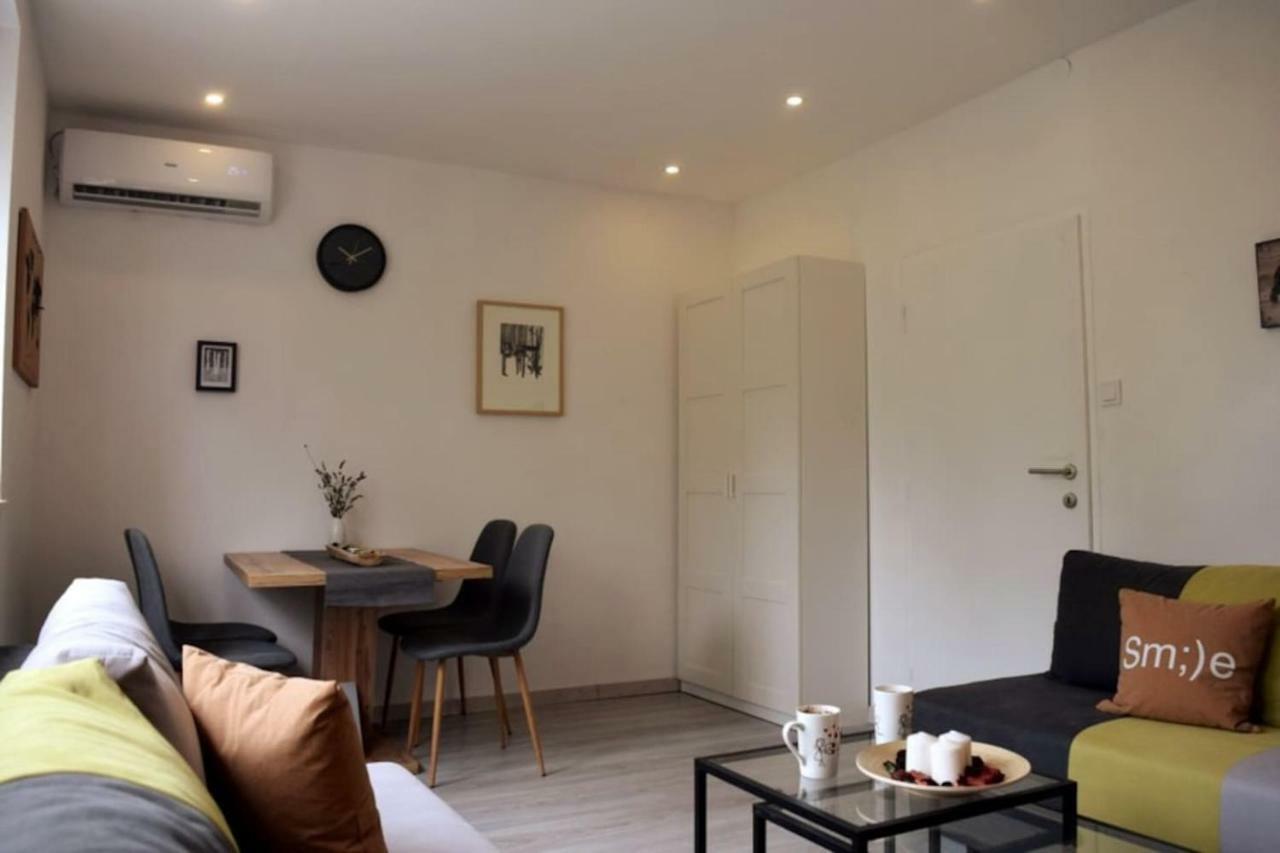 Vila Velebita, Sweet Cozy Appartement :) 萨格勒布 外观 照片