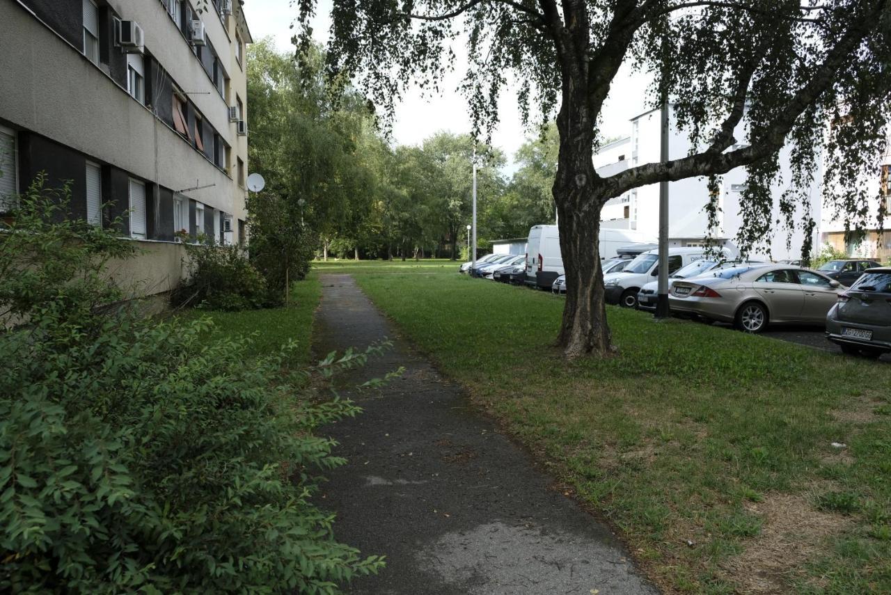 Vila Velebita, Sweet Cozy Appartement :) 萨格勒布 外观 照片